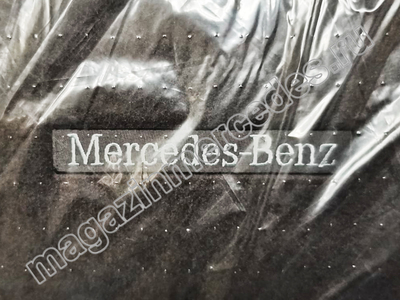    Mercedes   C 238   (,  3)