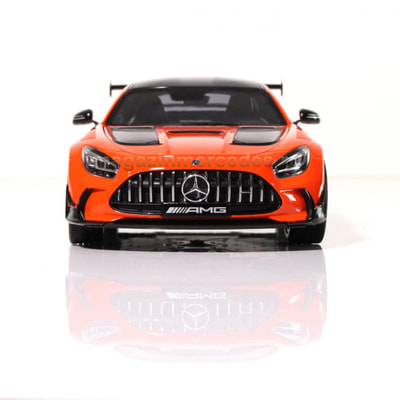  1:18 Mercedes-AMG Black Series (magnabeam) (,  4)