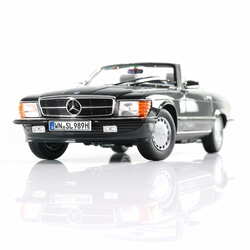 1:18   300 SL R107   .  2