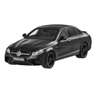   Mercedes E 63 4MATIC+ Edition 1, Matt Black ()