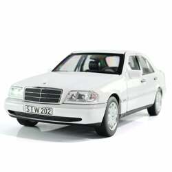 1:18   C 200 W202 Sedan (1993-1996) - 